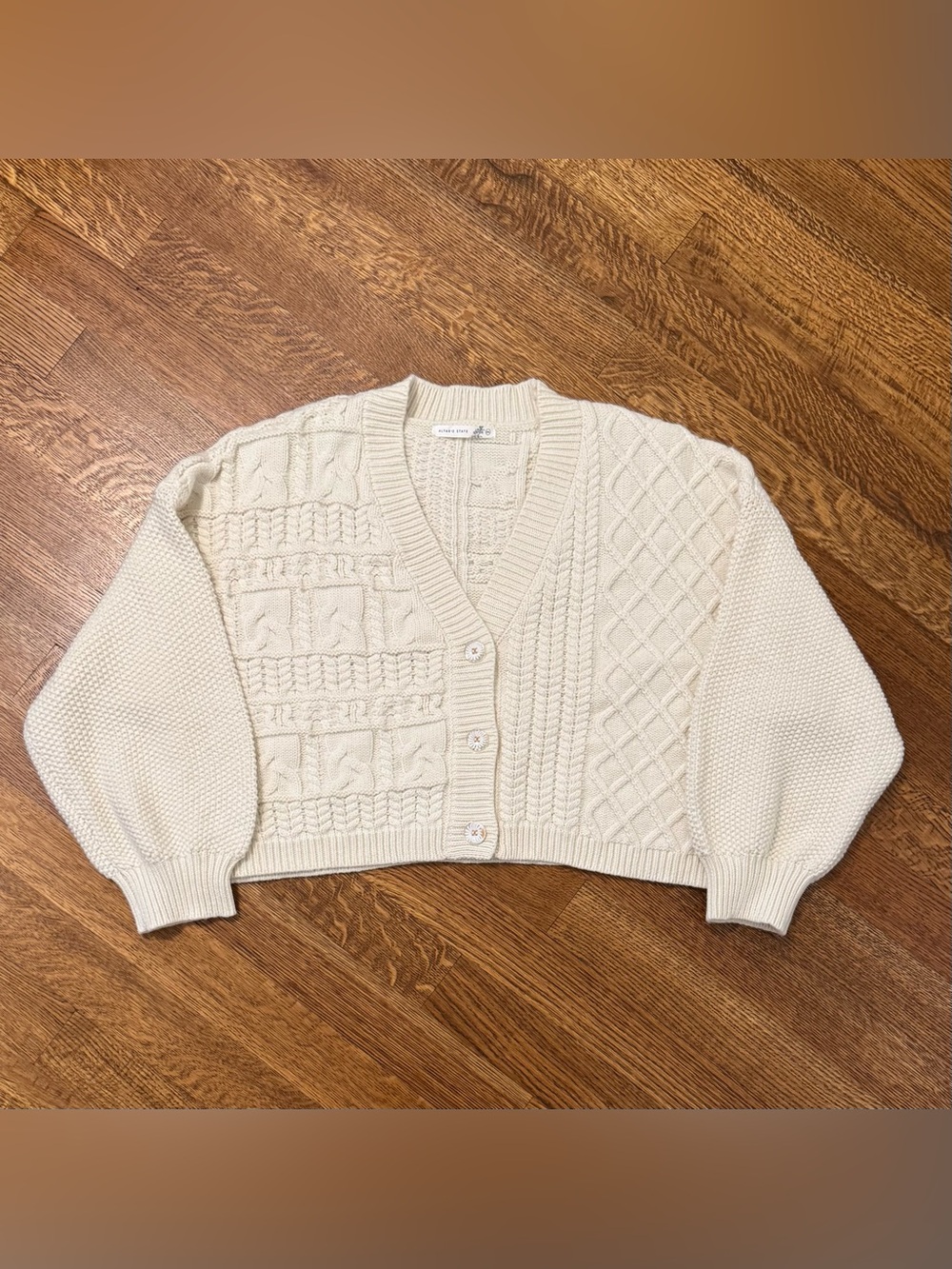 Altar’d State Cream Cable-Knit V-Neck Button Cardigan Sweater Size 3XL EUC